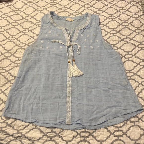 Top 2 Set - Picture 6 of 8